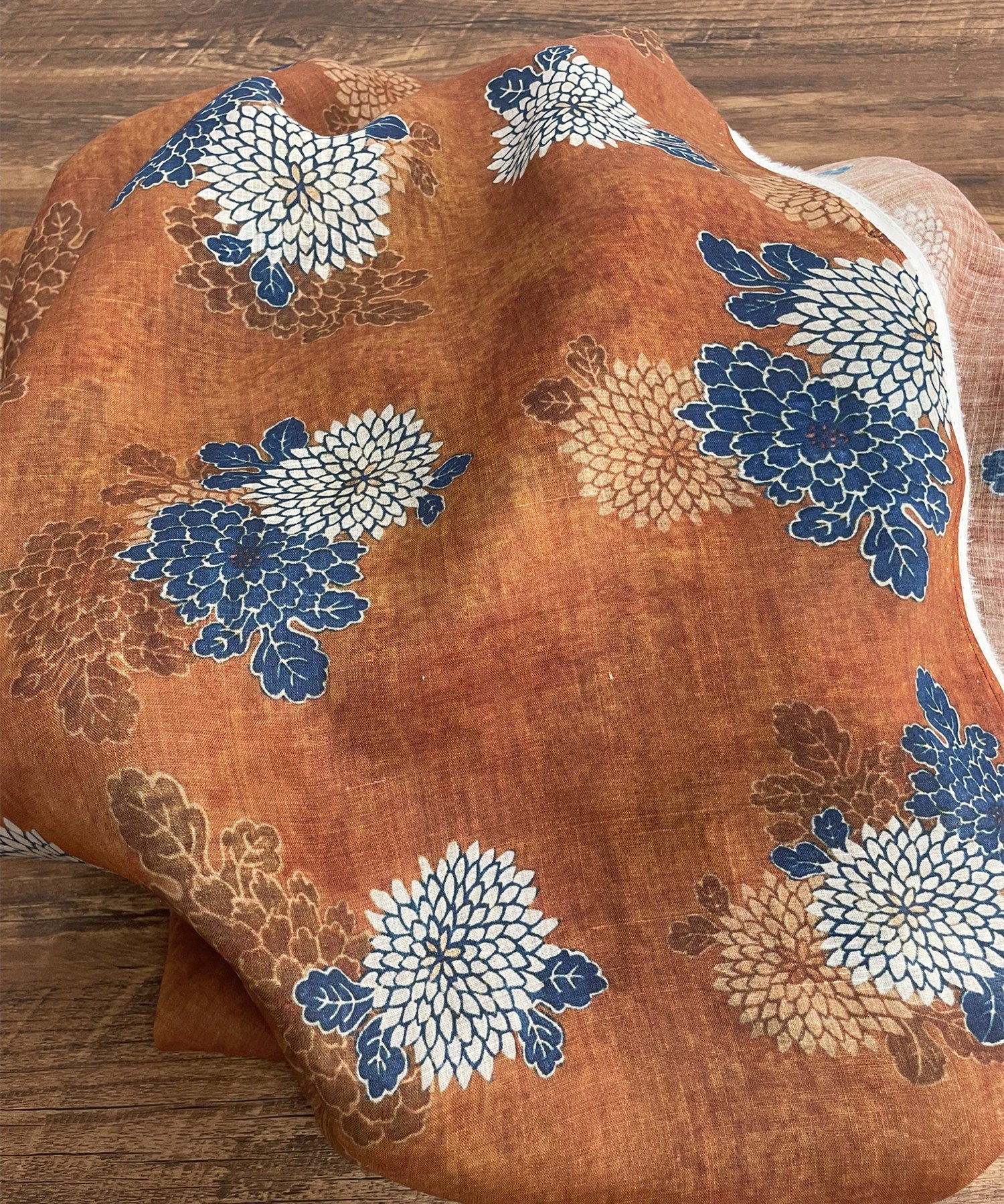 HUANGHUN - Digital Printing 42 Thread Count Ramie Fabric - 140cm wide by the Yard