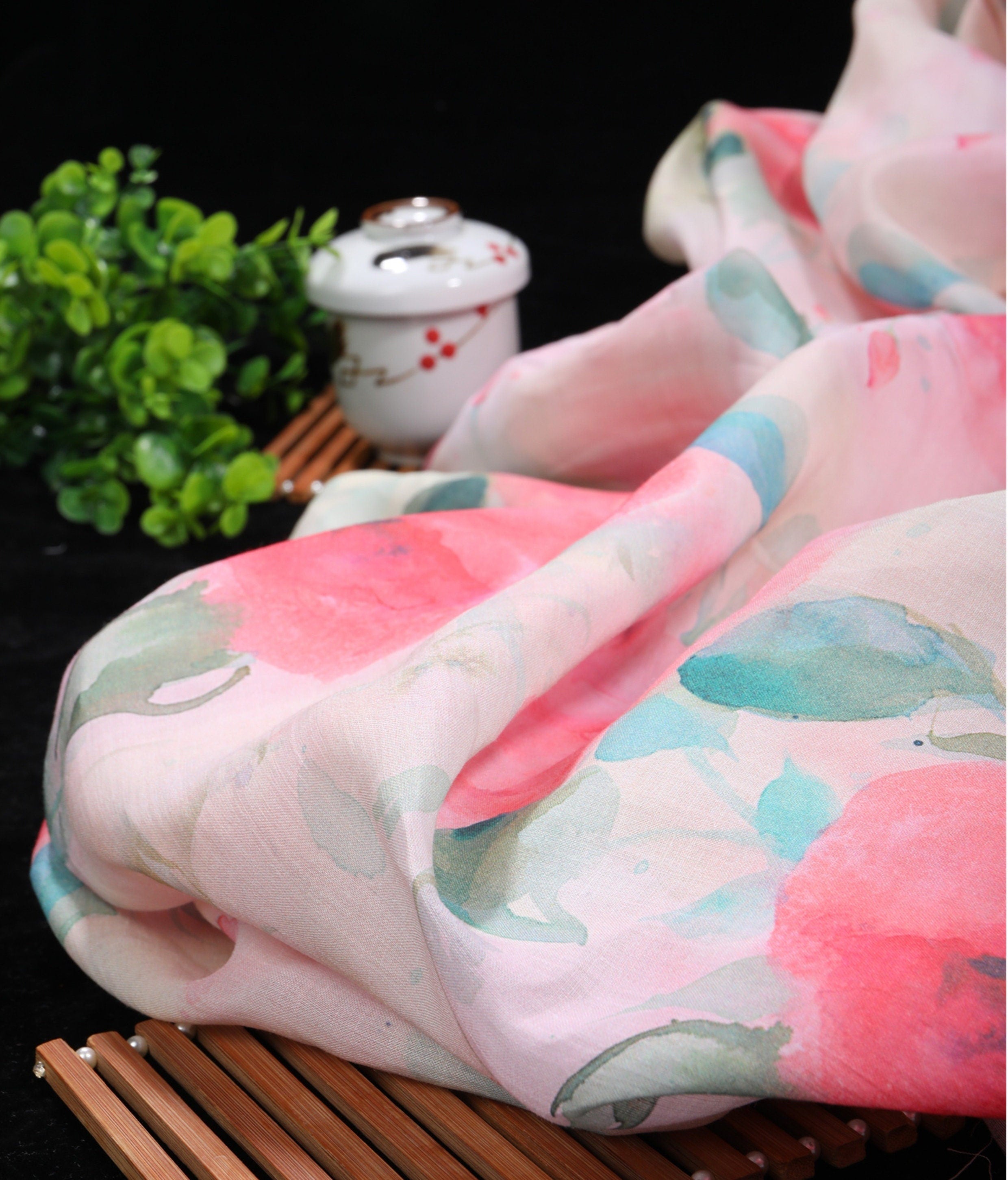 CAISHI - Digital Printing 42 Thread Count Ramie Fabric - 140cm wide by the Yard