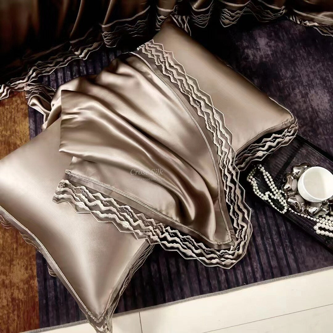 DARK GOLD Lace - 25 momme Lace Silk bedding Set 4pcs - 1x Duvet Cover, 1x Sheet, 2x Pillowcases, 100% SILK