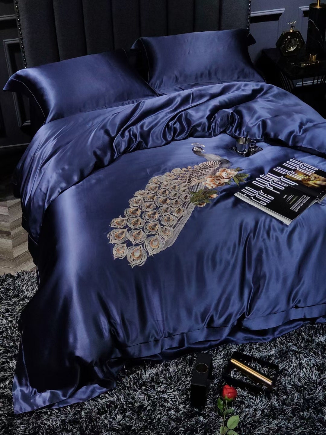 HAND DRAWN Peacock  - 25 Momme 100% Mulberry Silk Bedding Set 4 pieces