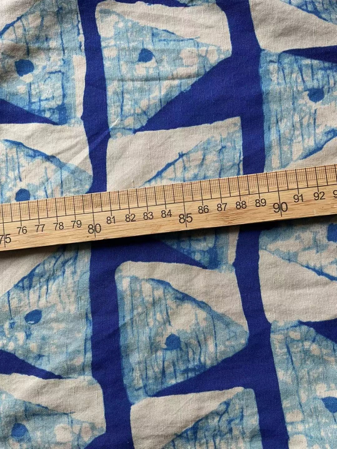 LNYDLBSL - Digtital Print Beige Background Indigo Dye Style Linen Fabric - 140cm wide by the Yard