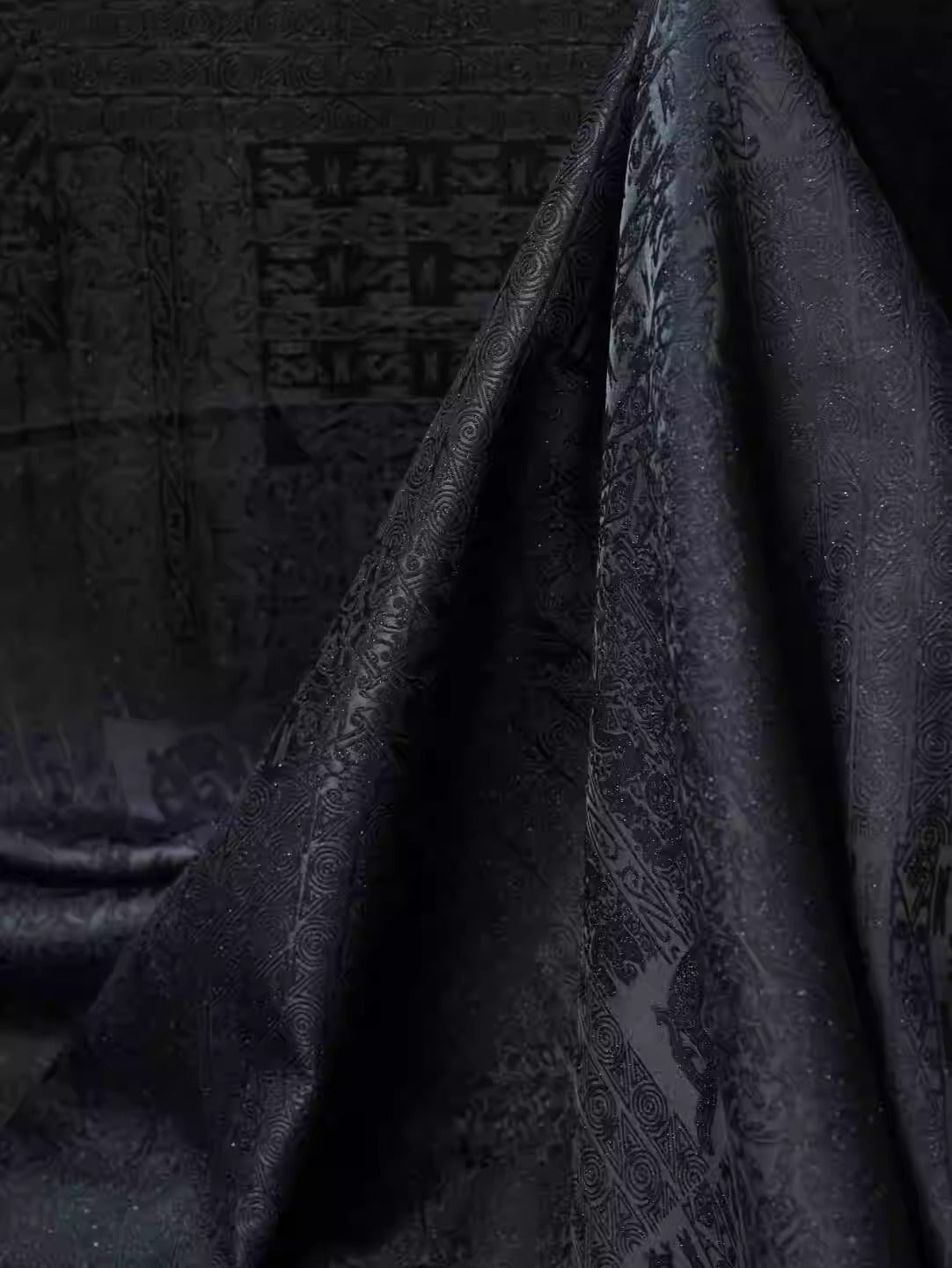 SJKSM019 - Jacquard silk wool blend fabric,140cm wide by the yard