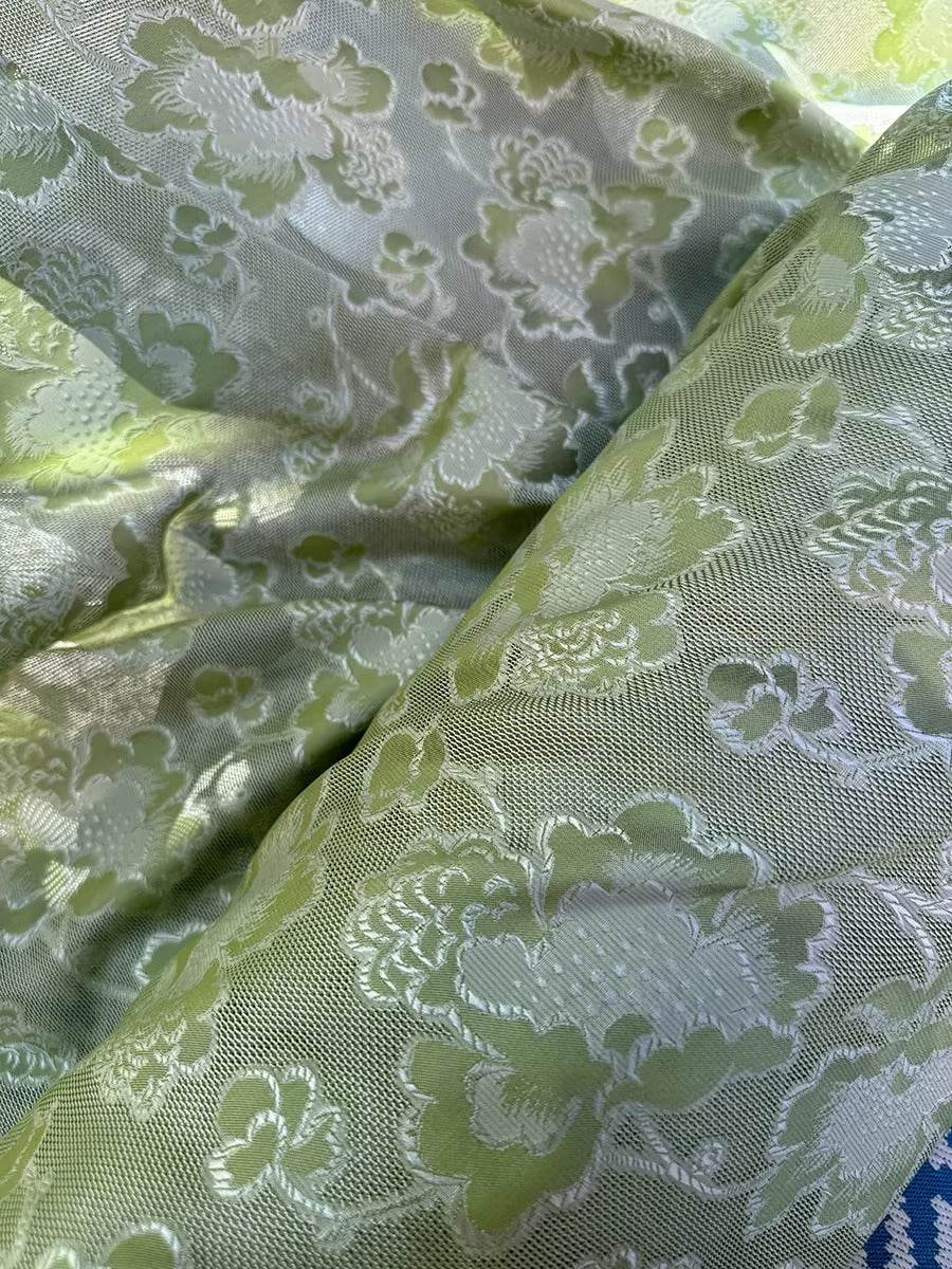 李德喜。四经八纬色织罗XYLN007 - Leno silk fabric, green peony ,  25 momme 114cm wide by the yard