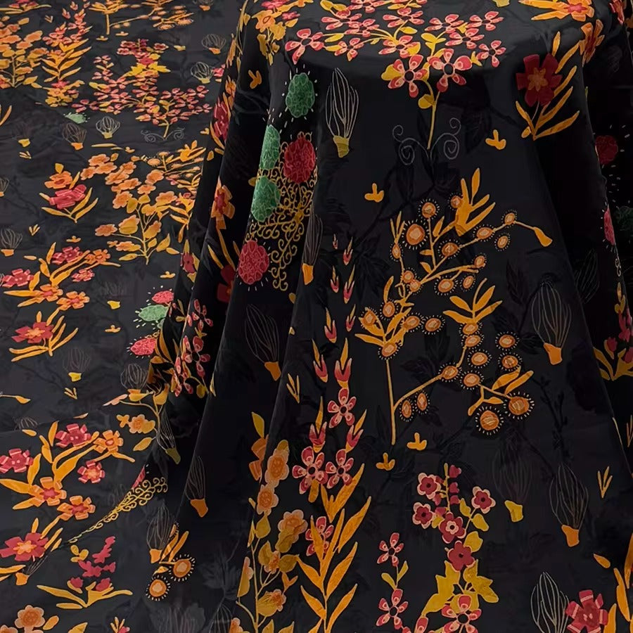 XYHYS 卡通小花- Jacquard HUALUO Hongyunsha silk fabric, 25 momme openwork texthture, 110cm by e Yard