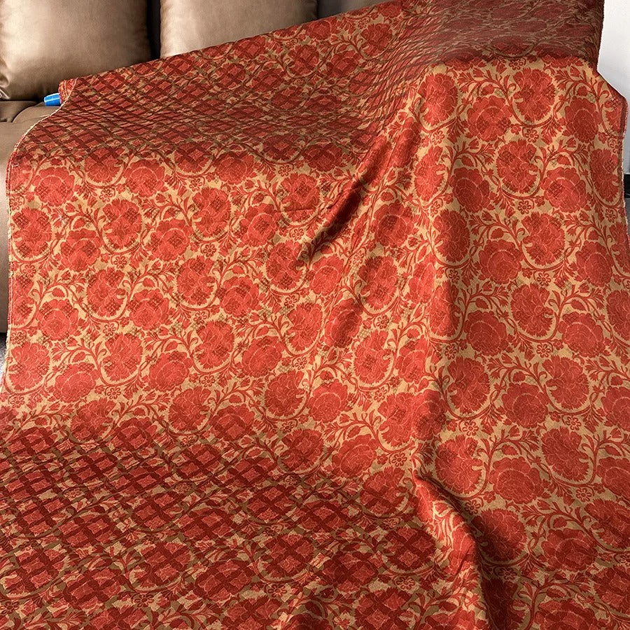 uma    Mud Silk fabric, Jacquard HUALUO, 25 momme 110cm wide by the Yard