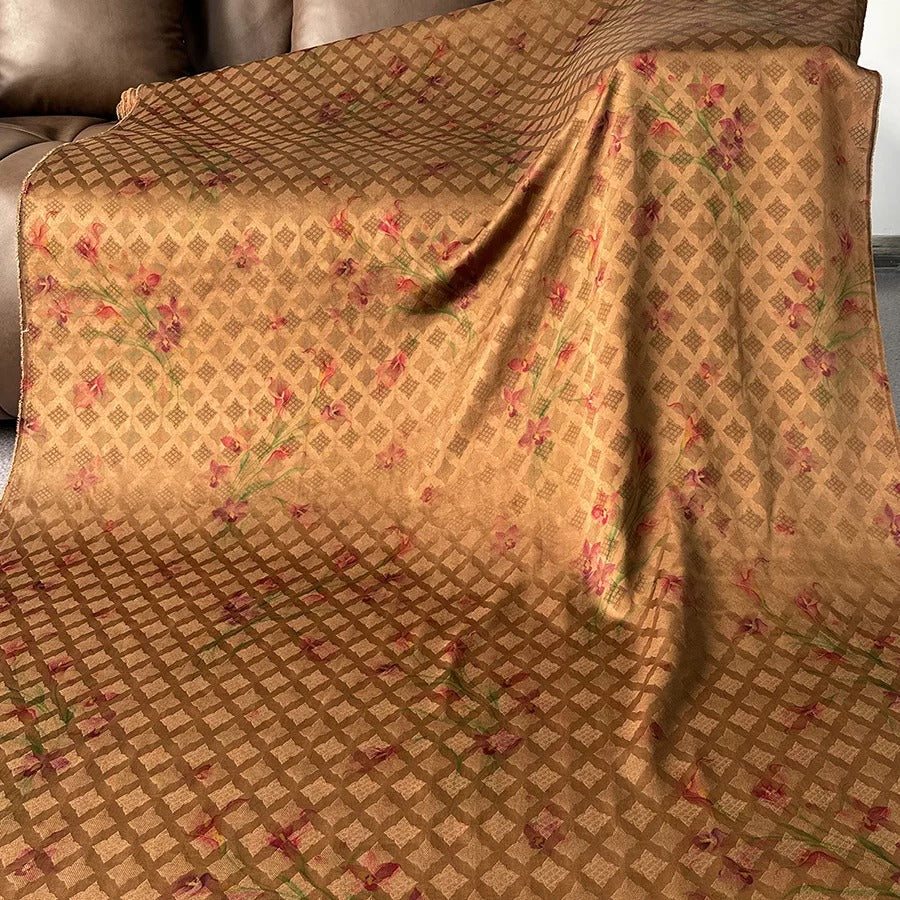 汀兰  Mud Silk fabric, Jacquard HUALUO, 25 momme 110cm wide by the Yard