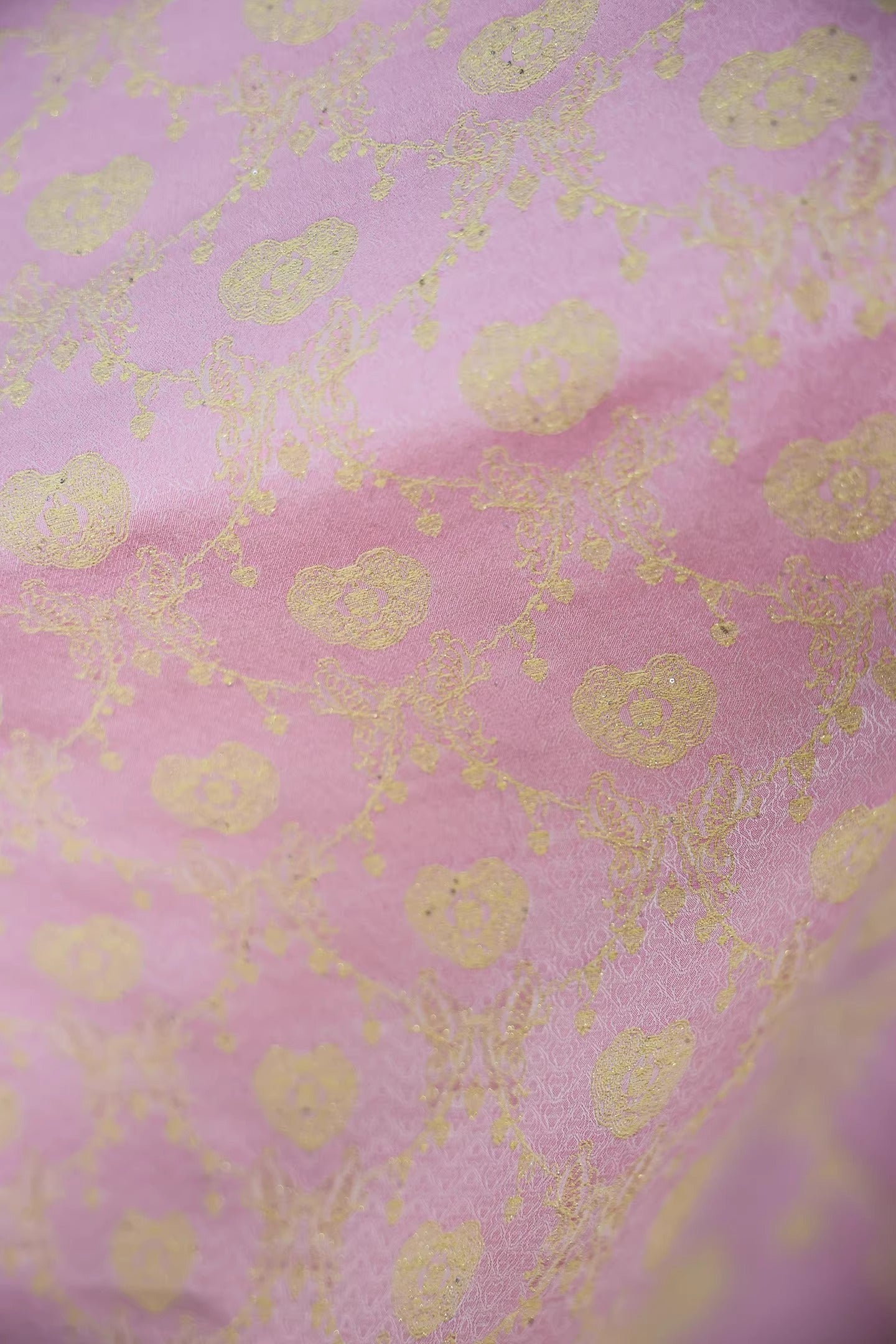 SJKSM007- Jacquard silk wool blend fabric,  53 momme , pink , 130cm wide by the yard
