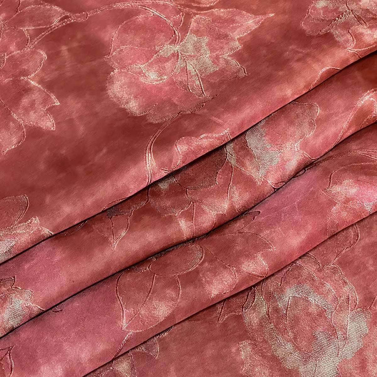 XYHYS 对花描金- Jacquard HUALUO Hongyunsha silk fabric, 25 momme openwork texture, 110cm by the Yard