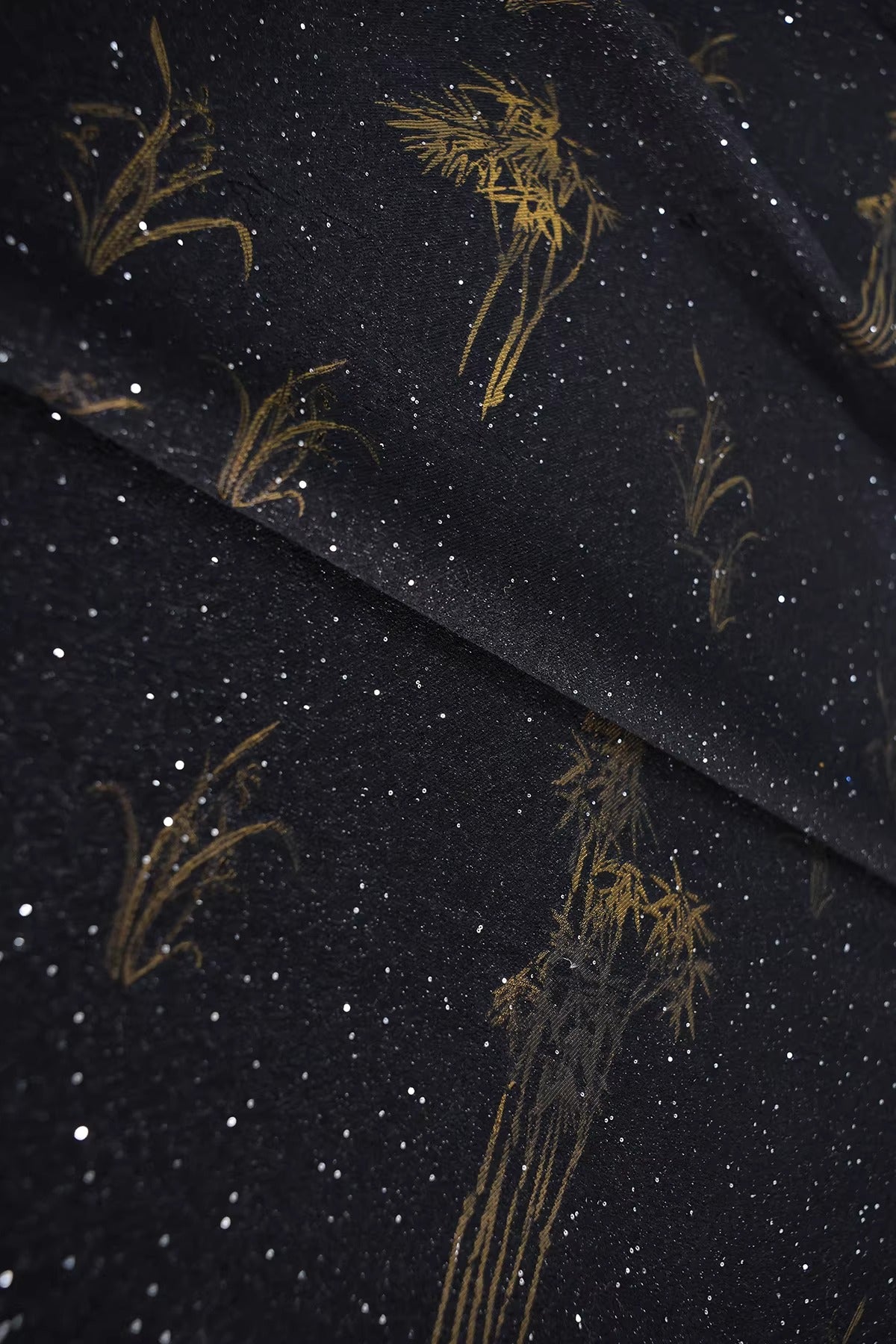 SJKSM010- Jacquard silk wool blend fabric,  53 momme ,ink black, 135cm wide by the yard