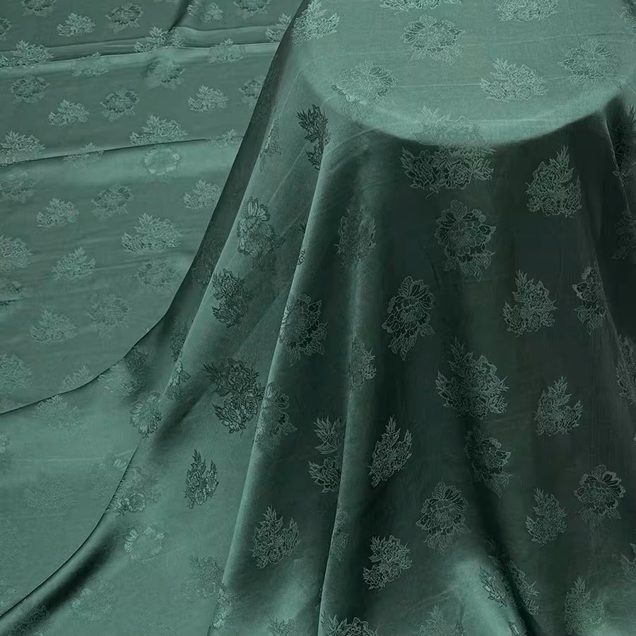 XYHYS 绿色小花- Jacquard HUALUO Hongyunsha silk fabric, 25 momme openwork texthture, 110cm by e Yard