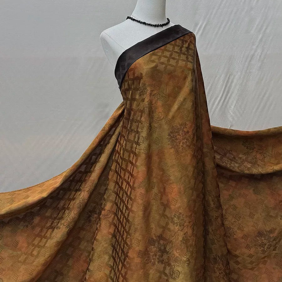 苔金漫藤   Mud Silk fabric, Jacquard HUALUO, 25 momme 110cm wide by the Yard