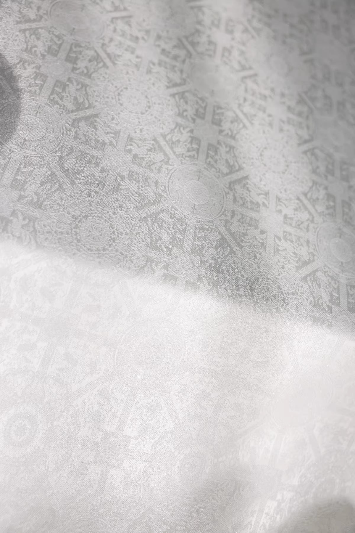 SJKSM009- Jacquard silk wool blend fabric,  45 momme ,white , 135cm wide by the yard