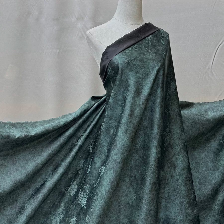 铁锈染    Mud Silk fabric, Jacquard HUALUO, 25 momme 110cm wide by the Yard