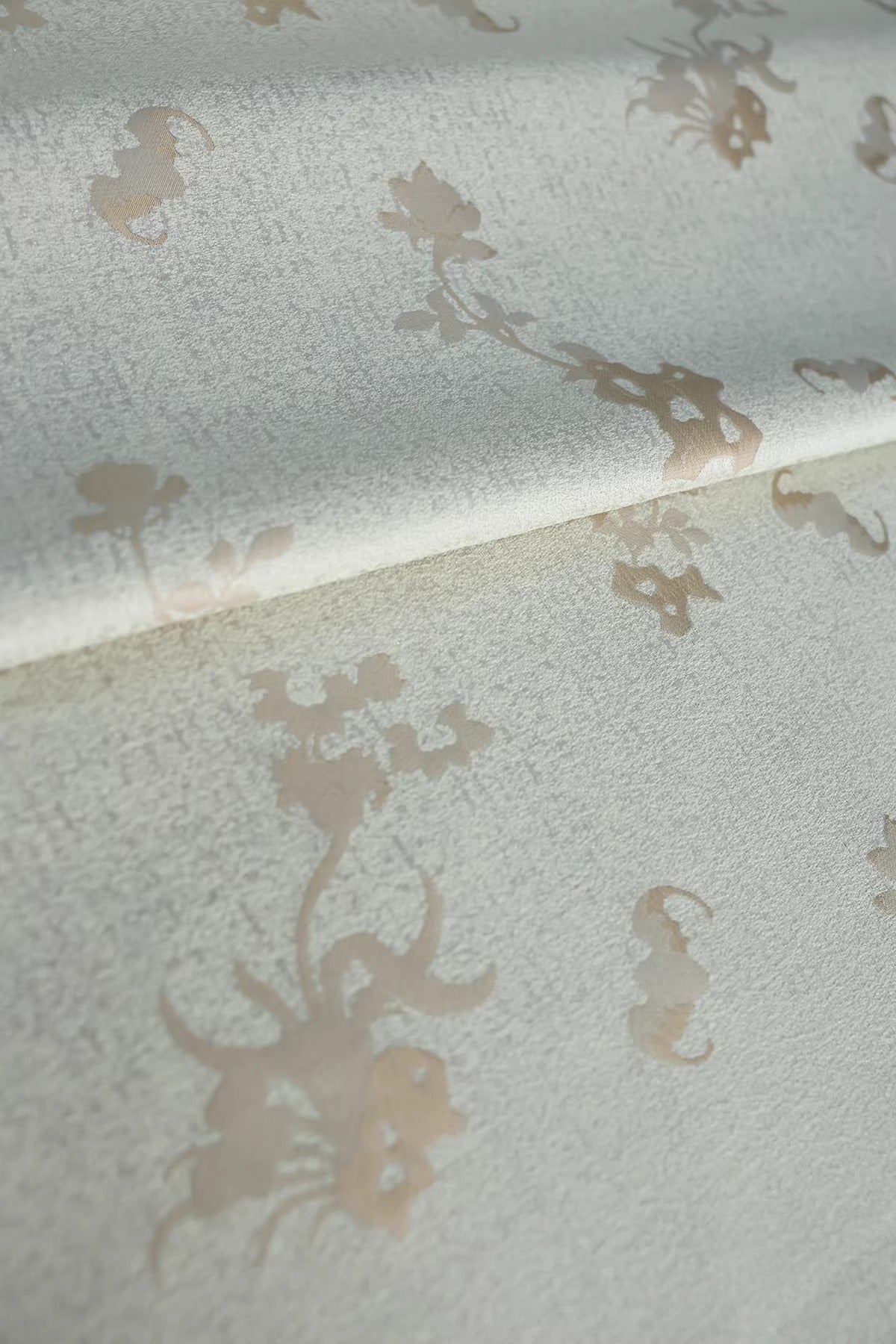 SJKSM017- Jacquard silk wool blend fabric, 41 momme ,cream yellow, 135cm wide by the yard