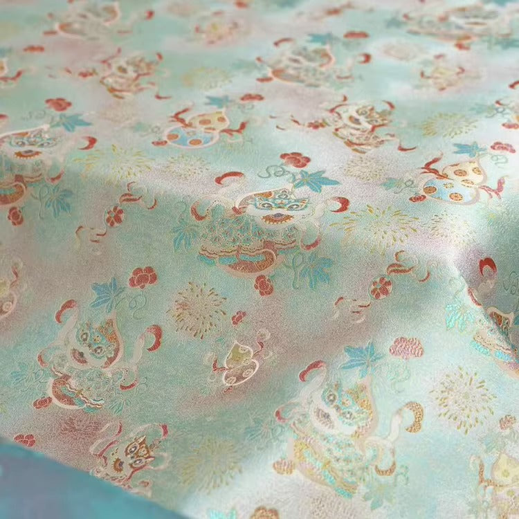 XYLDXSJ 醒狮杂宝纹蓝粉色- Gilt-Thread Song Brocade 织金宋锦, 38 momme 140cm wide by the yard
