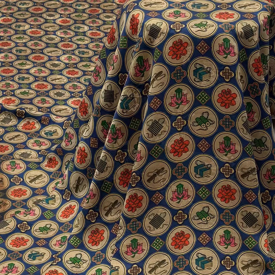 XYHYS 文房四宝- Jacquard HUALUO Hongyunsha silk fabric, 25 momme openwork texthture, 110cm by e Yard