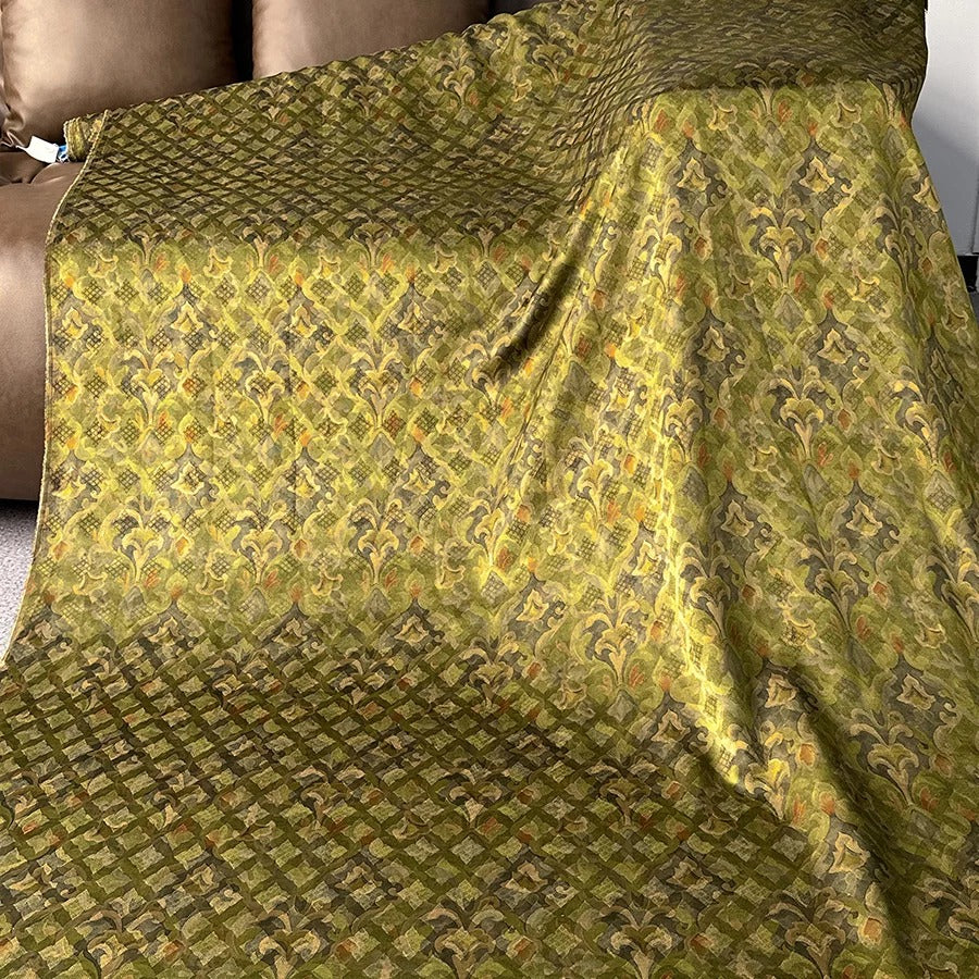 郁金香  Mud Silk fabric, Jacquard HUALUO, 25 momme 110cm wide by the Yard