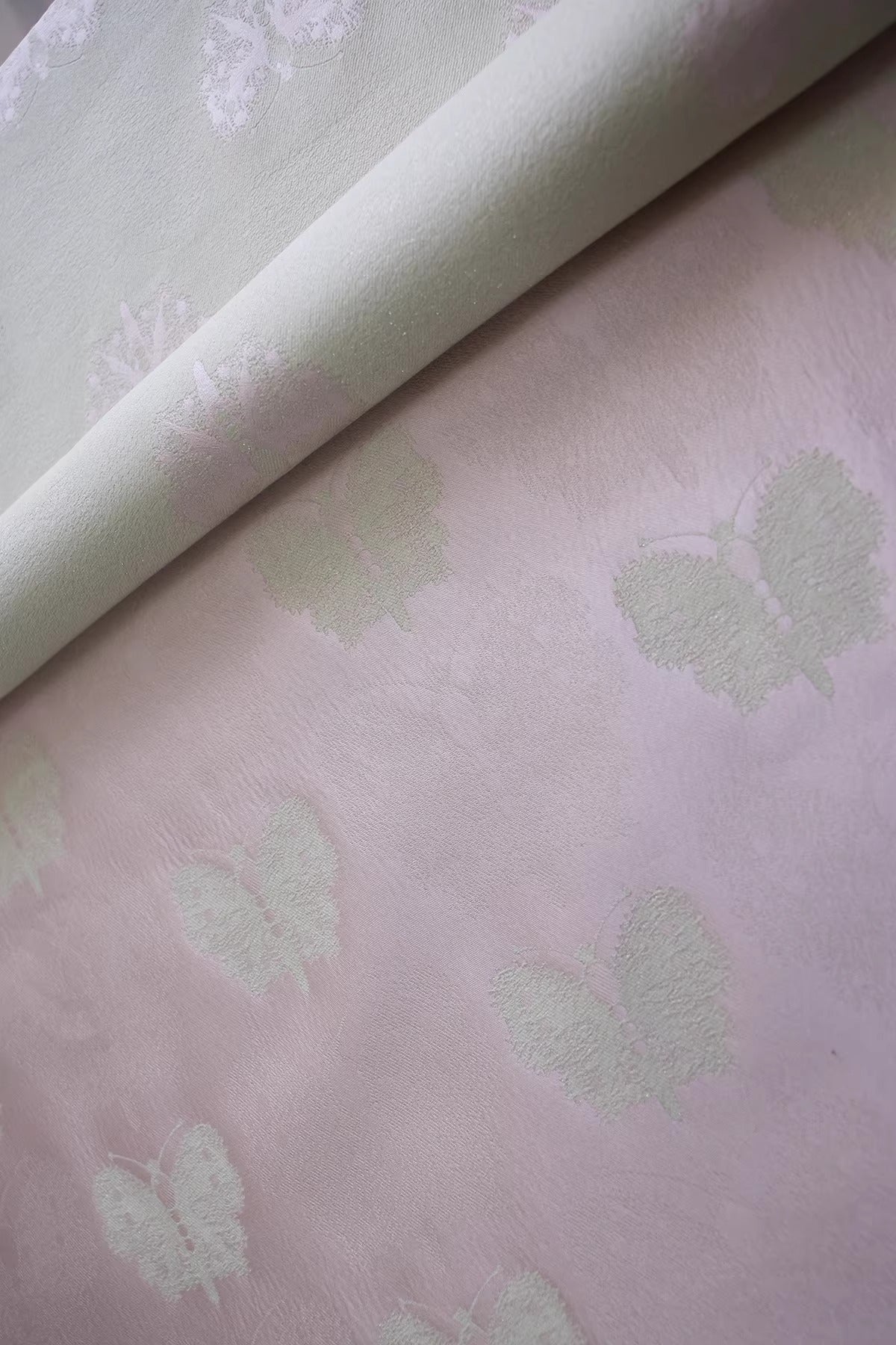 SJKSM014- Jacquard silk wool blend fabric, 45 momme ,butterfly light pink, 135cm wide by the yard