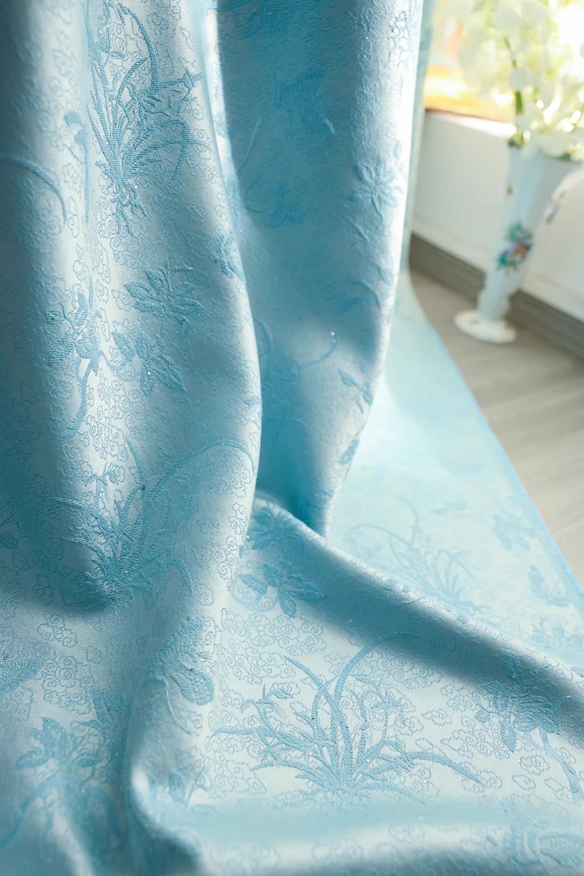 SJKSM005- Jacquard silk wool blend fabric,  54 momme ,pale blue, 135cm wide by the yard