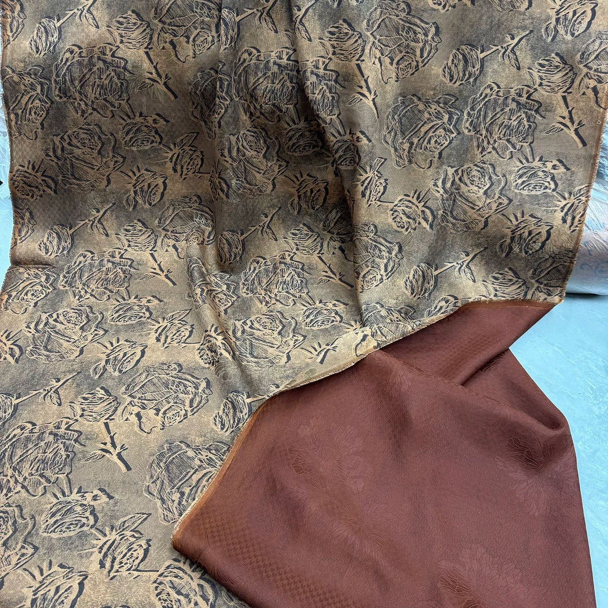 XYXSMG - Plant dyed HongYunSha Silk fabric, Openwork HUALUO, 25 momme 110cm wide by the Yard