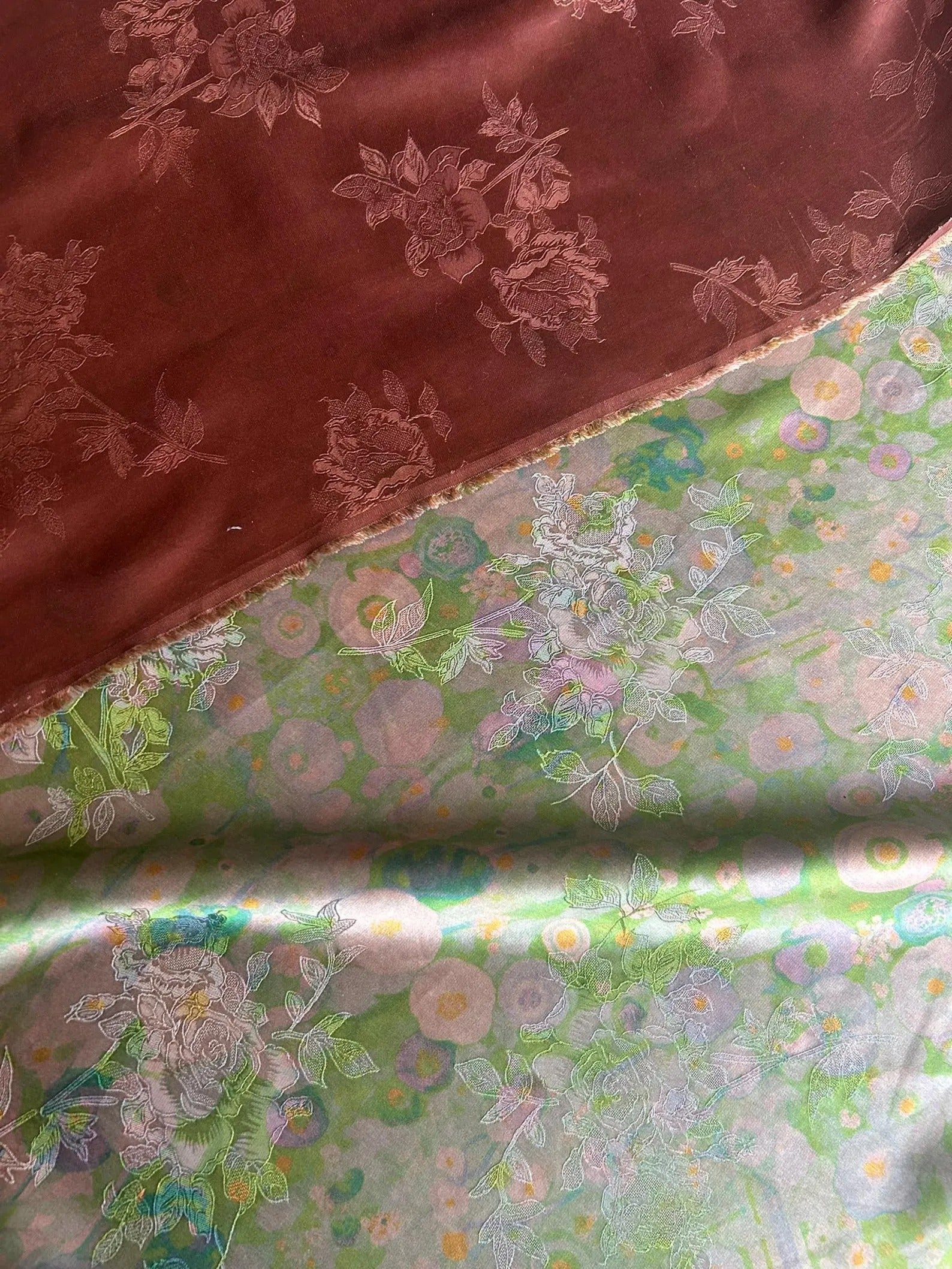 YOULH - Handmade 25 Momme HUALUO Jacquard Mud Silk Fabric (Openwork texture) - 112cm by the Yard