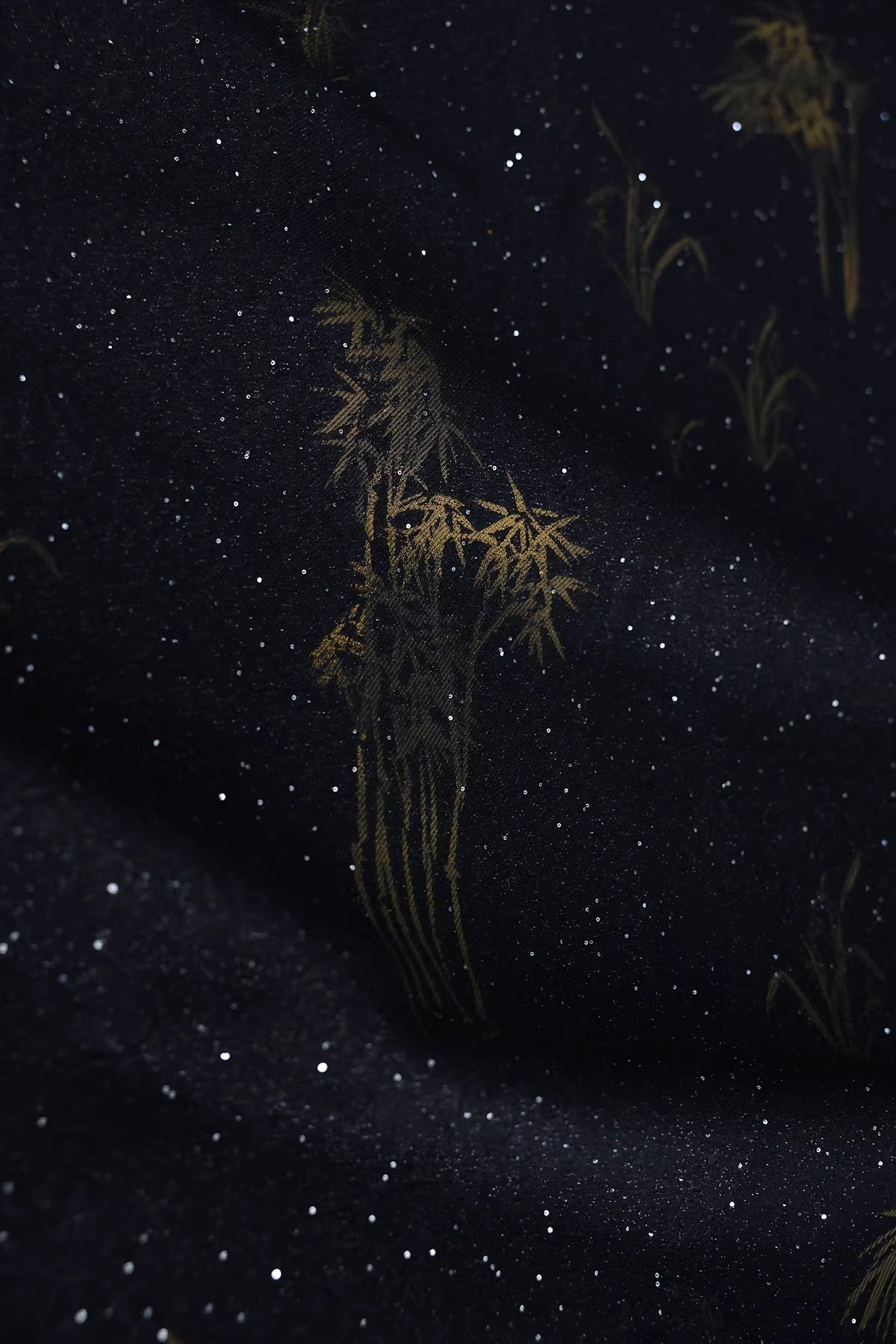 SJKSM010- Jacquard silk wool blend fabric,  53 momme ,ink black, 135cm wide by the yard