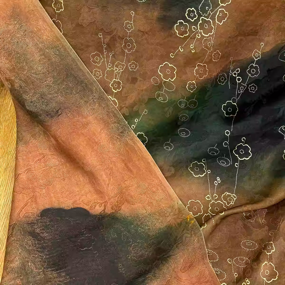 XYHYS数码烫金- Jacquard HUALUO Hongyunsha silk fabric, 25 momme openwork texture, 110cm by the Yard