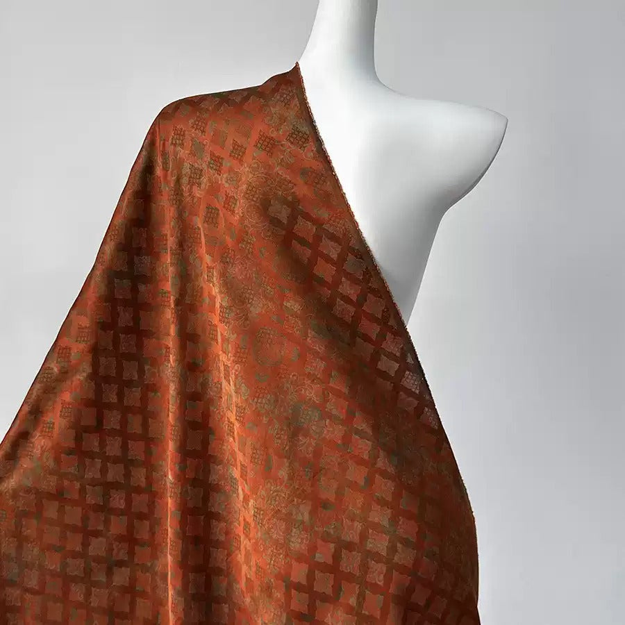柿染花格 Mud Silk fabric, Jacquard HUALUO, 25 momme 110cm wide by the Yard