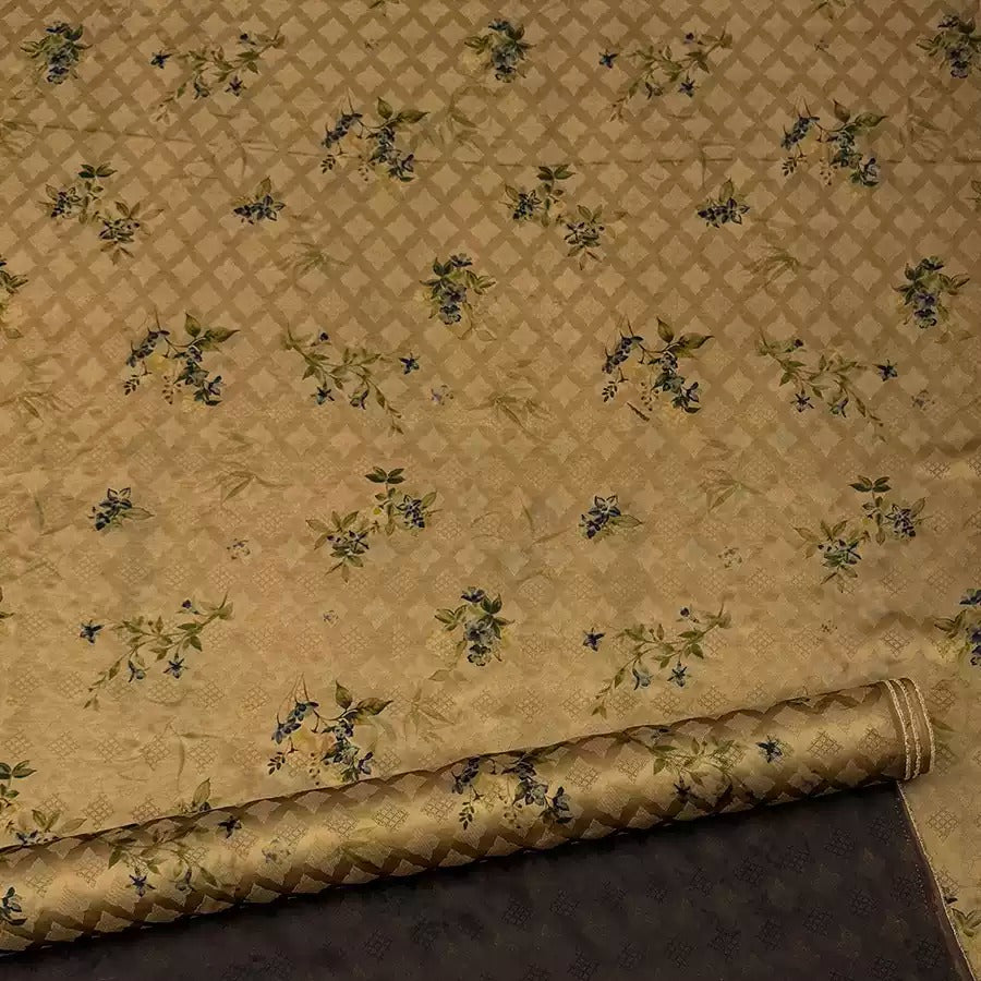 青菱   Mud Silk fabric, Jacquard HUALUO, 25 momme 110cm wide by the Yard