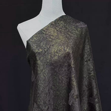 鎏金蝴蝶 Mud Silk fabric, Jacquard HUALUO, 25 momme 110cm wide by the Yard
