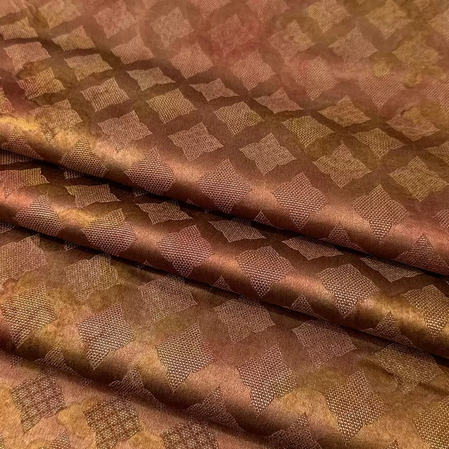 晕染   Mud Silk fabric, Jacquard HUALUO, 25 momme 110cm wide by the Yard