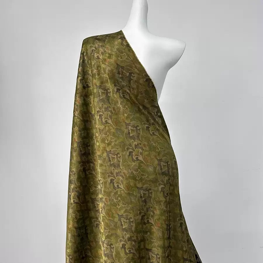 郁金香  Mud Silk fabric, Jacquard HUALUO, 25 momme 110cm wide by the Yard