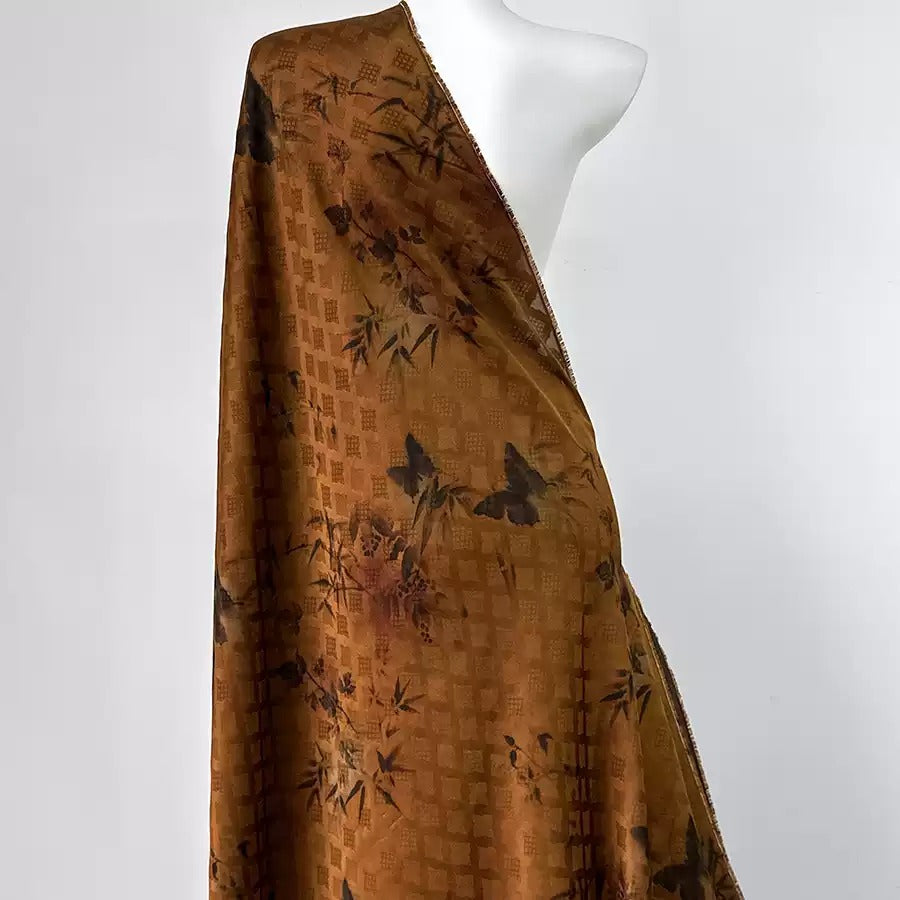 竹蝶   Mud Silk fabric, Jacquard HUALUO, 25 momme 110cm wide by the Yard