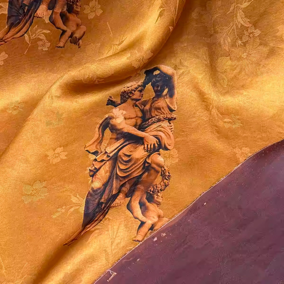 XYHYS uma·大卫- Jacquard HUALUO Hongyunsha silk fabric, 25 momme openwork texture, 110cm by the Yard
