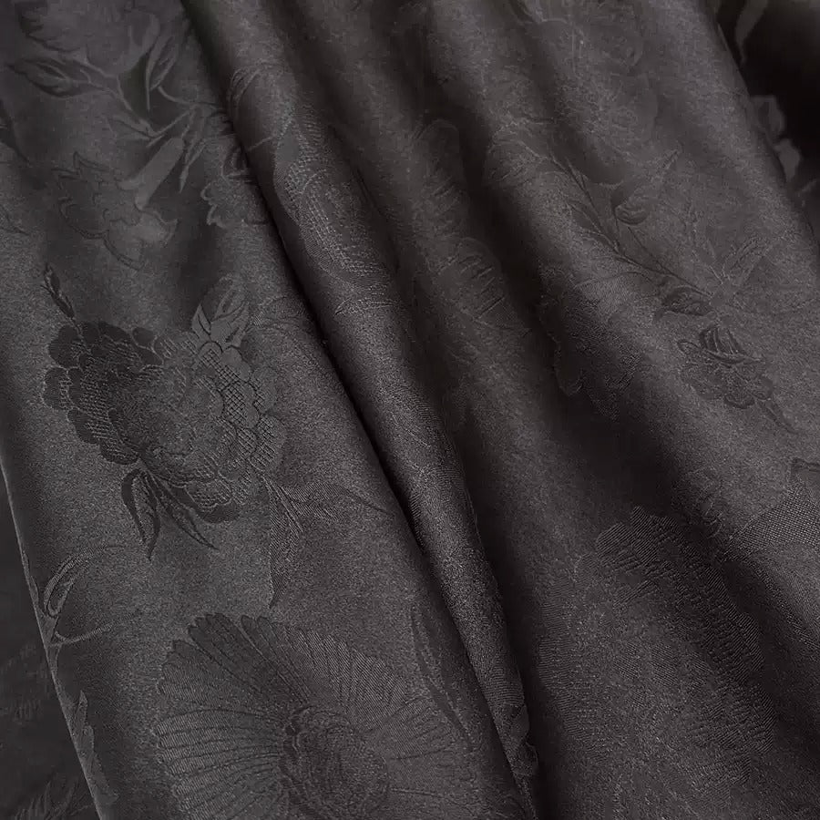 单黑牡丹 Mud Silk fabric, Jacquard HUALUO, 25 momme 110cm wide by the Yard