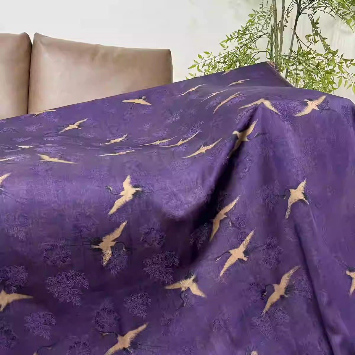 XYHYS 紫色瑞鹤图- Jacquard HUALUO Hongyunsha silk fabric, 26 momme openwork texture, 110cm by the Yard