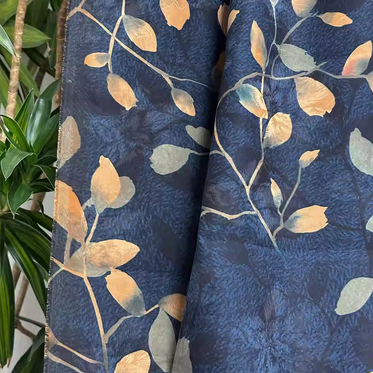 XYHYS 蓝底枝叶- Jacquard HUALUO Hongyunsha silk fabric, 26 momme openwork texture, 110cm by the Yard