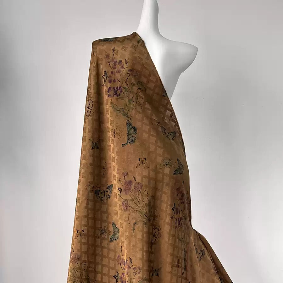 蝶舞花间   Mud Silk fabric, Jacquard HUALUO, 25 momme 110cm wide by the Yard