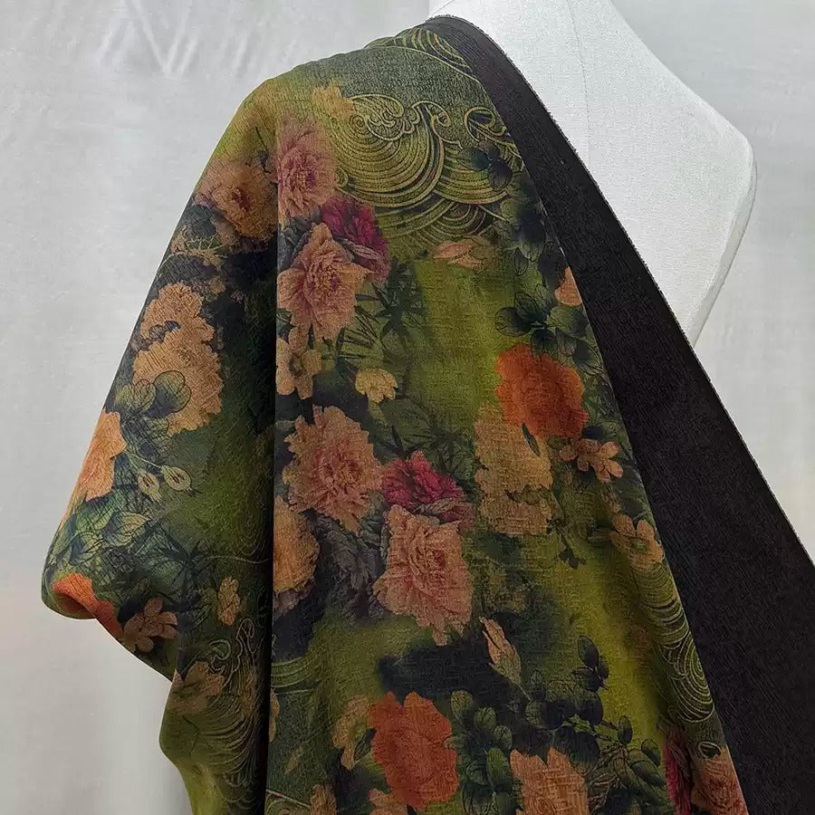 绿底牡丹    Mud Silk fabric, Jacquard HUALUO, 25 momme 140cm wide by the Yard