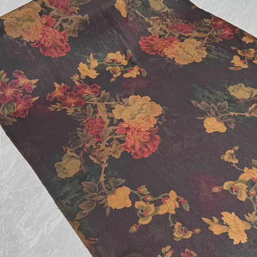 牡丹    Mud Silk fabric, Jacquard HUALUO, 25 momme 140cm wide by the Yard