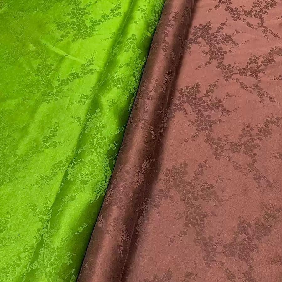 绿色小梅花 Mud Silk fabric, Jacquard HUALUO, 25 momme 110cm wide by the Yard