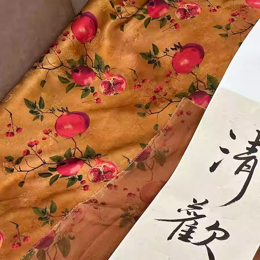 XYHYS 石榴- Jacquard HUALUO Hongyunsha silk fabric, 25 momme openwork texture, 110cm by the Yard