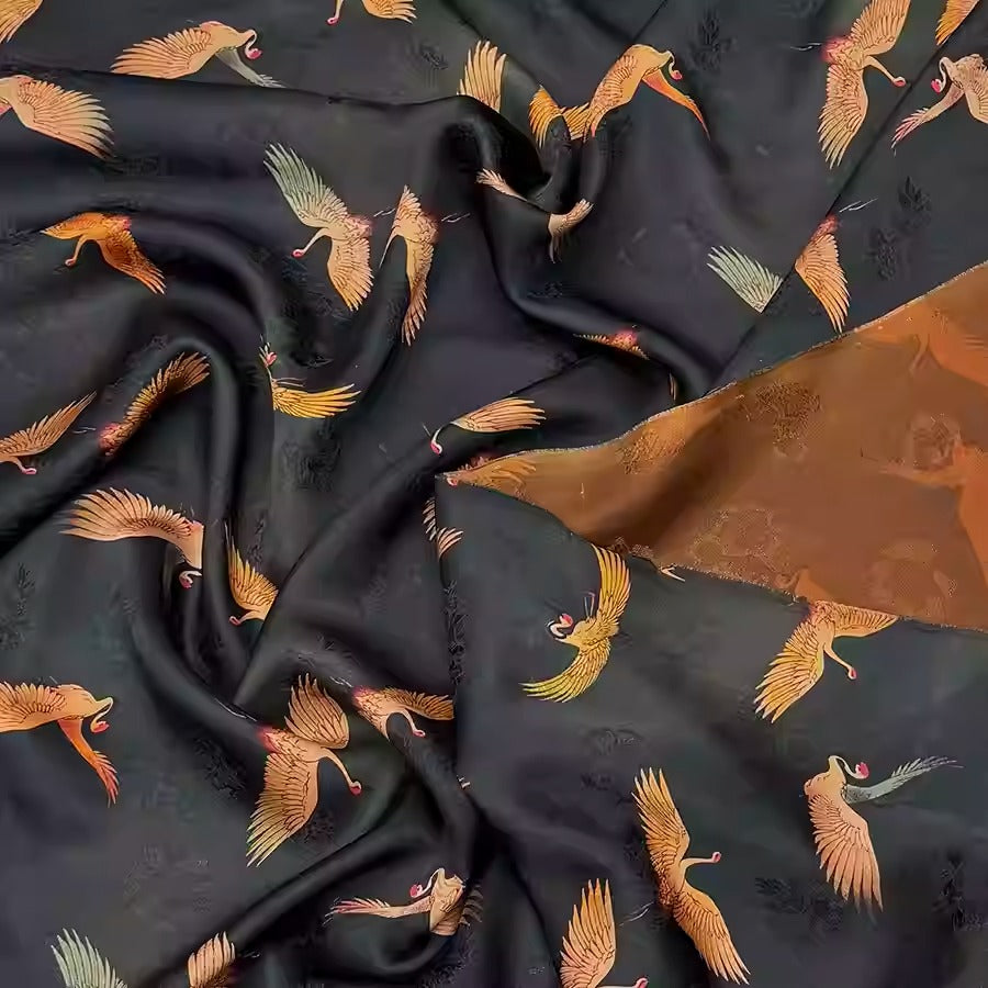 XYHYS 翠墨瑞鹤- Jacquard HUALUO Hongyunsha silk fabric, 25 momme openwork texthture, 110cm by e Yard