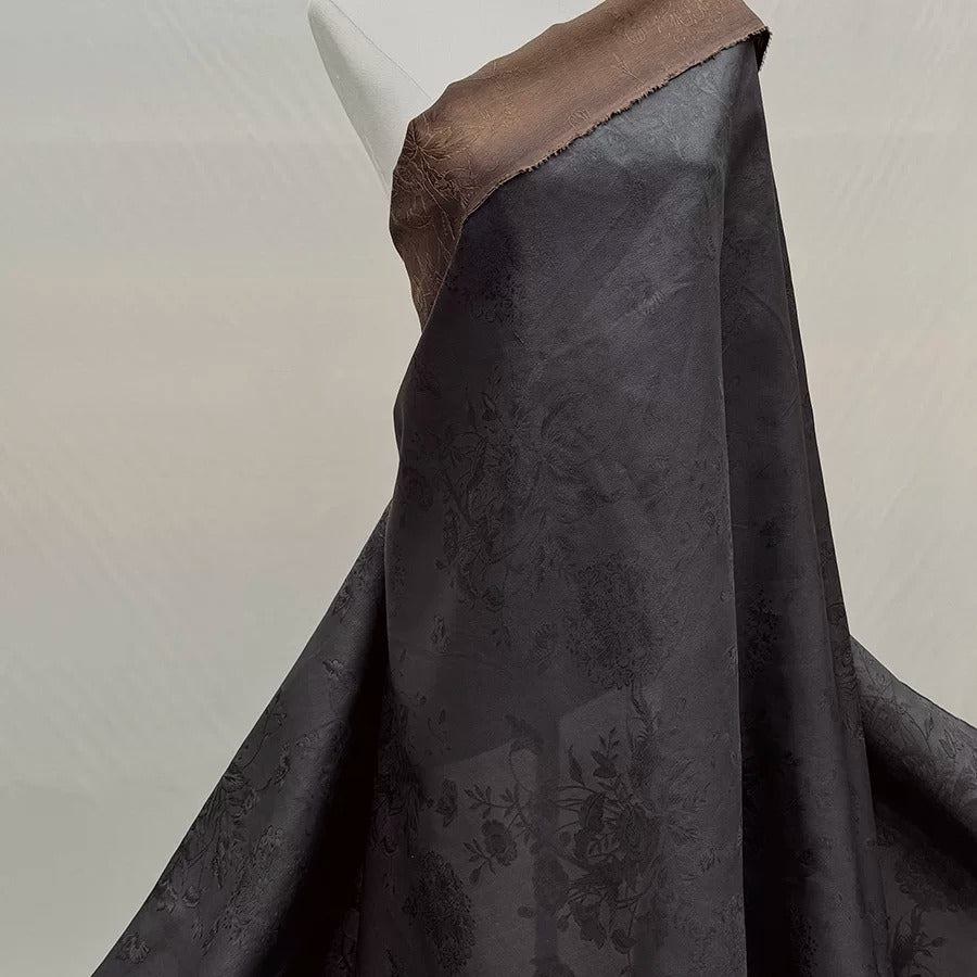 宝相蝶舞 Mud Silk fabric, Jacquard HUALUO, 25 momme 110cm wide by the Yard