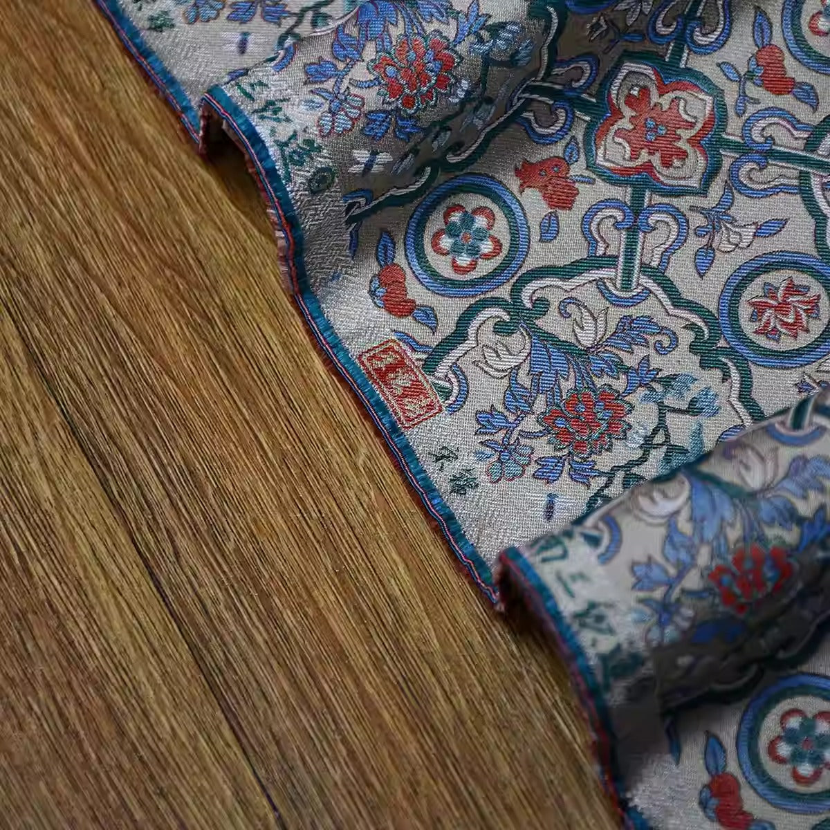 XYLDXSJ021 - Song Brocade 李德喜宋锦, 38 momme 70cm wide by the yard