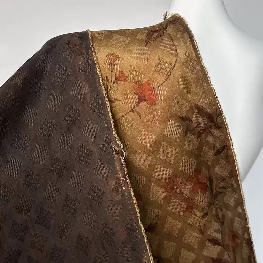 篱下枝红 Mud Silk fabric, Jacquard HUALUO, 25 momme 110cm wide by the Yard