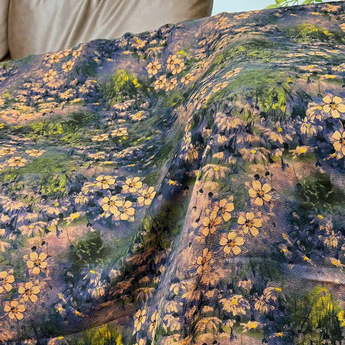 XYSHLM - Plant dyed HongYunSha Silk fabric, Openwork HUALUO, 25 momme 110cm wide by the Yard