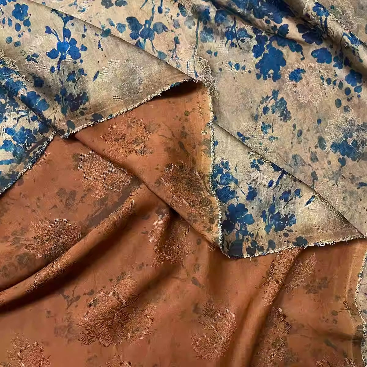 XYHYS 水墨梅花- Jacquard HUALUO Hongyunsha silk fabric, 26 momme openwork texture, 110cm by the Yard