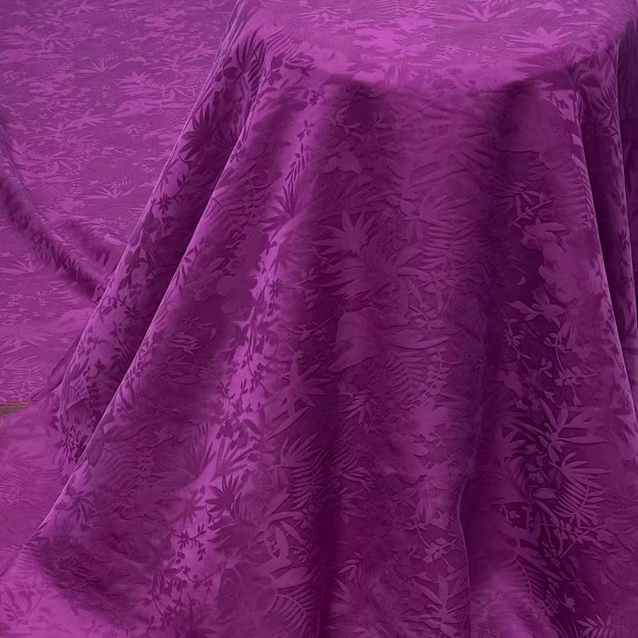 XYHYS 枚紫- Jacquard HUALUO Hongyunsha silk fabric, 25 momme openwork texthture, 110cm by e Yard