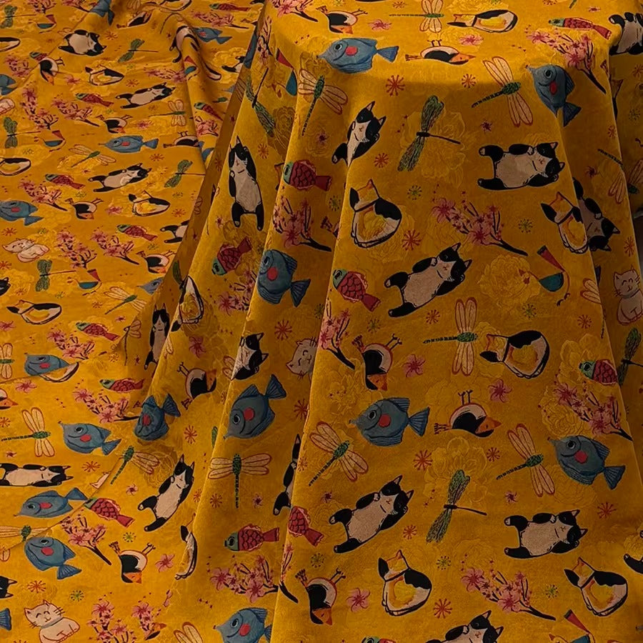 XYHYS 猫鱼鸟蜻蜓- Jacquard HUALUO Hongyunsha silk fabric, 25 momme openwork texthture, 110cm by e Yard